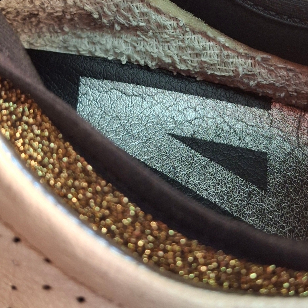 P448 You Can Surf Later White Leather Gold Glitter Tongue Sneakers Women Size 9 - Picture 12 of 16
